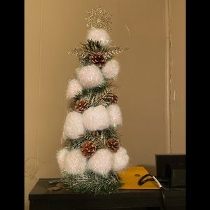 Christmas Tree Decor